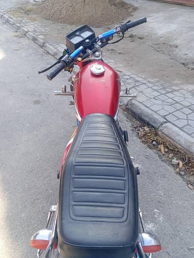 Honda 125 for sale  with complete documents