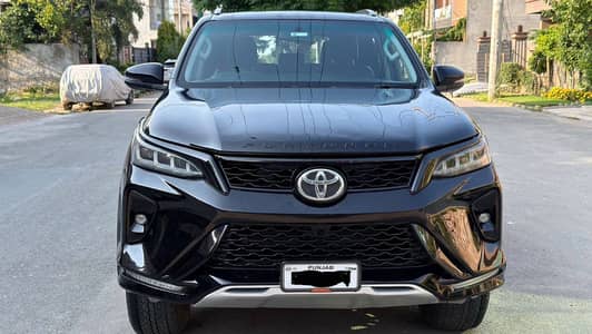 Toyota fortuner sigma 2.8