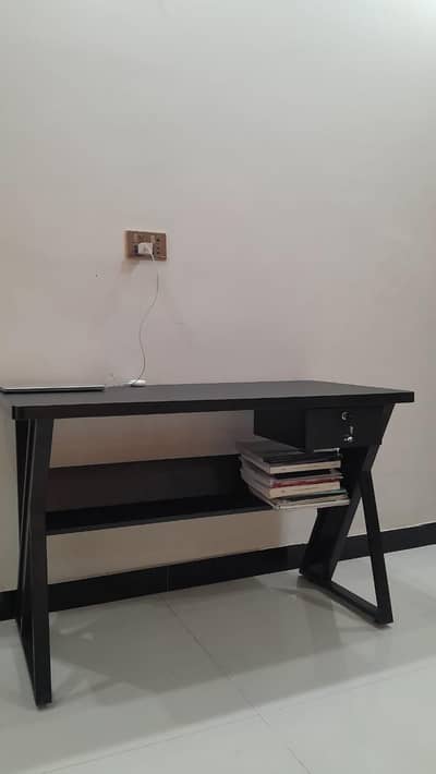 Study/Office Table