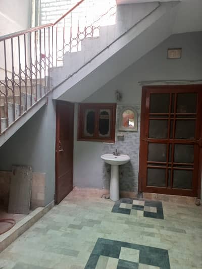 DOUBLE STOERY 120 SQY HOUSE CLOSE TO MAIN UNIVERSITY ROAD