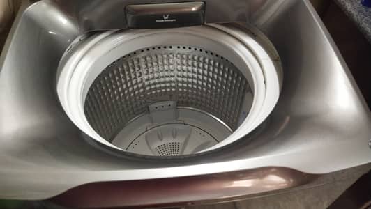 Haier 9.5kg Fully Automatic Washing Machine(HWM-95-1678 ES 8)Like new