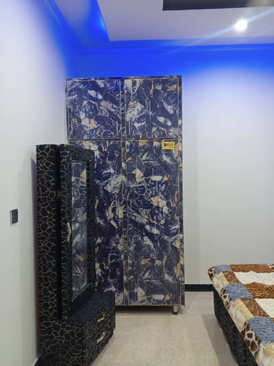 1 bed room furnished Available for rent