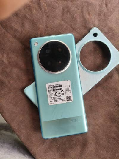 zero 40 8+5gb ram 256 GB mamrey with box