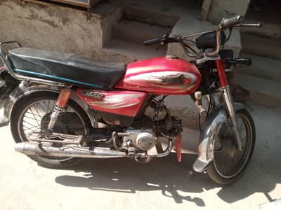 Safari 70cc 2016 Model Good  condition  Good Petrol Average