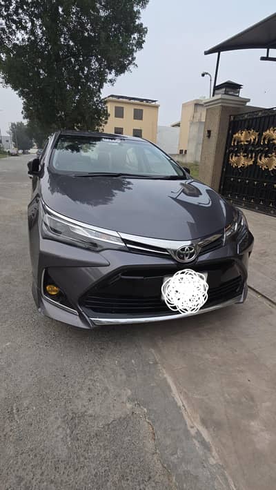 Toyota Corolla Grande 1.8 Black Edition