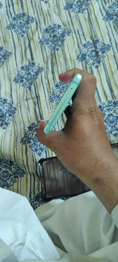 OnePlus 8 pro.  8/128