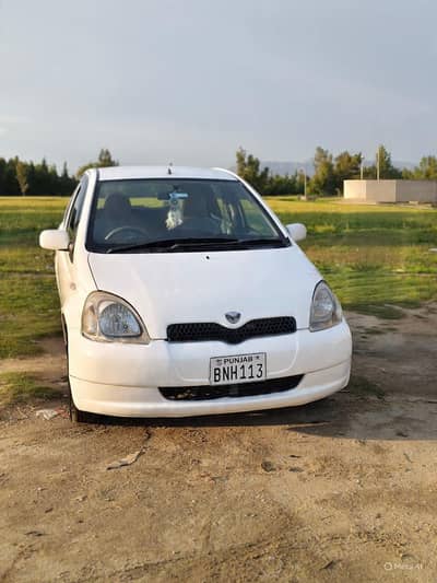 vitz car for sale Original 1300 engine, model 2000 and 10 Register