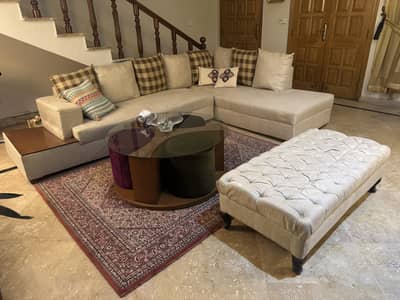 L Shaped Sofa 5 Seater for Sale with bench, very comfortable