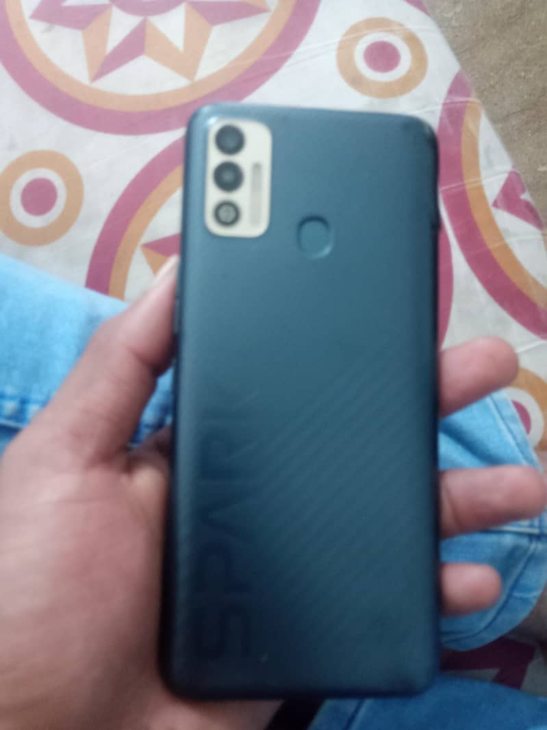 tecno 0