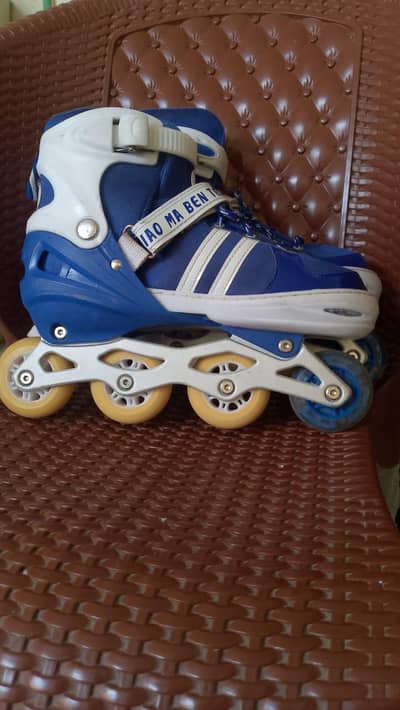 children roller sketer skate shoes with safety lock and breakers
