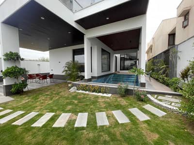ULTRY LUXURY BUNGALOW FOR SALE-DHA PHASE 8