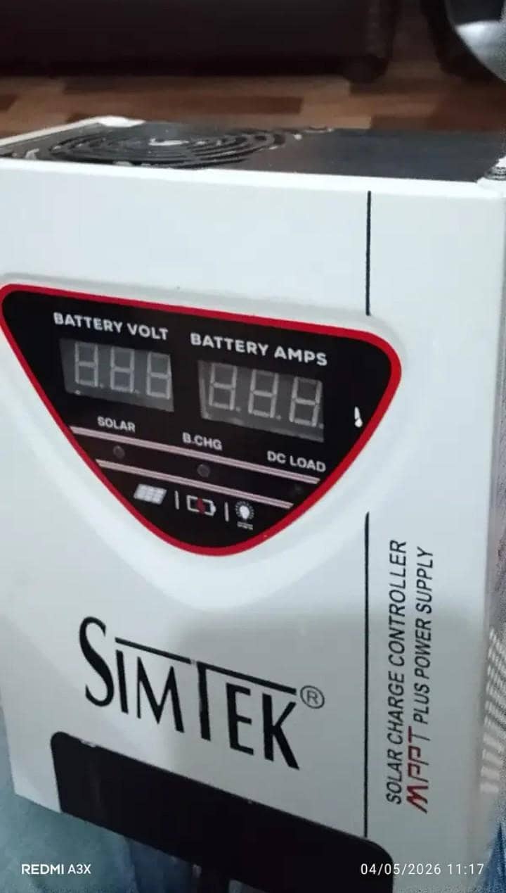 MPPT solar charge controller 70A 1