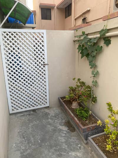 LUXURY GROUND FLOOR RESIDENCE | SEPARATE ENTRANCE | BATH ISLAND, ST-15