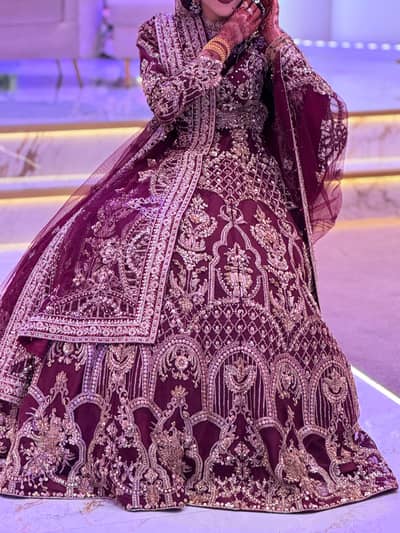 Sales Girl Requried for Bridal Outlet