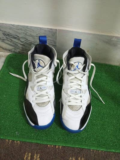 Jordan Jumpman Two Trey Concord Royal