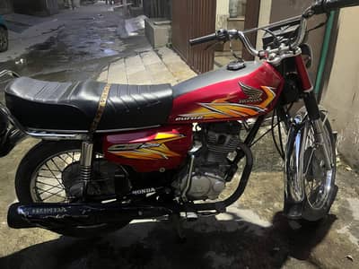 red clr . new condition