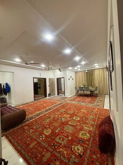 1 KANAL INDEPENDENT HOUSE FOR RENT AVAILABLE IN MODEL TOWN