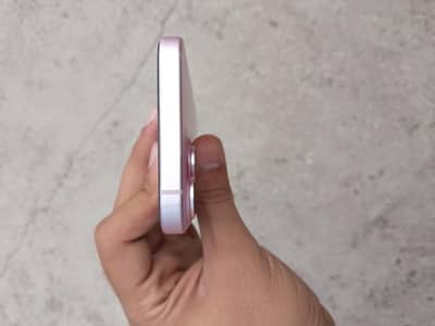 iphone 15 in best prize and condition like new