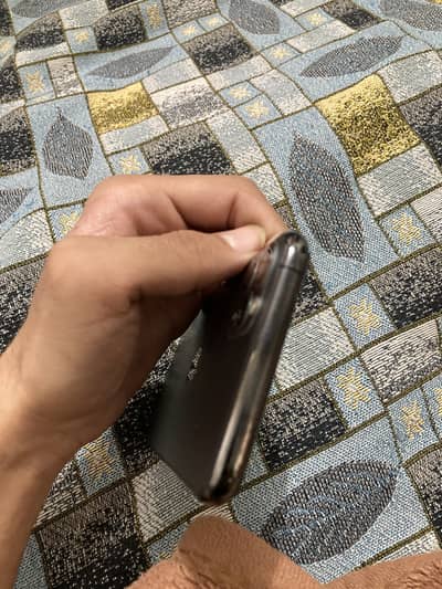 Apple iPhone 11 Pro Max