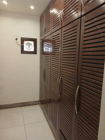 Defence 666 Yards Bungalow For Rent