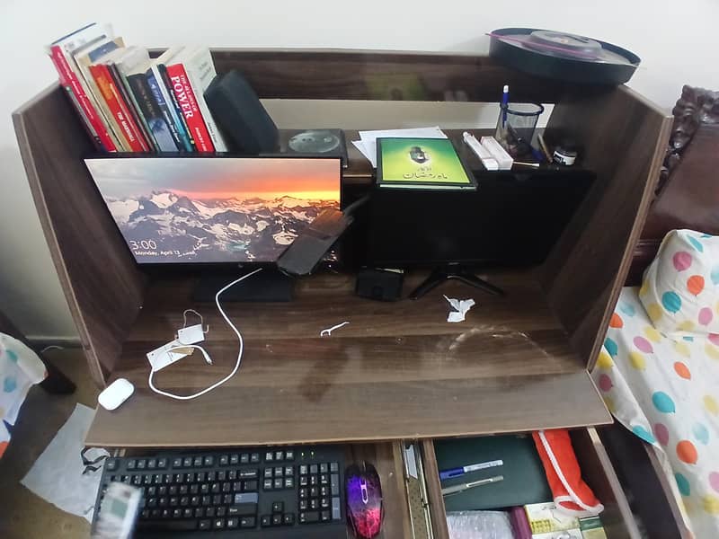 Study/Computer Table 1