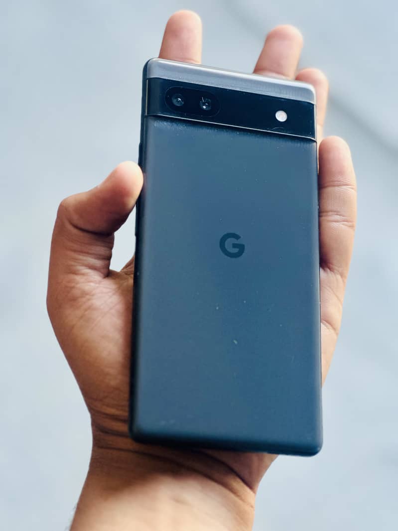Google Pixel 6A 1