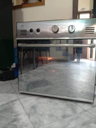 gas baking oven  just like new