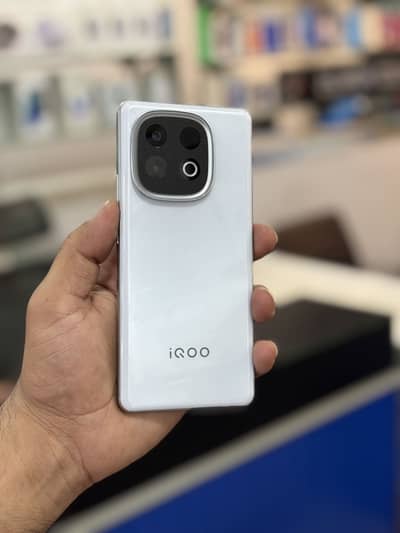 IQOO Z10 turbo Sim time