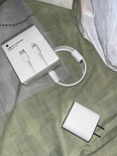 Full fast charging and cable