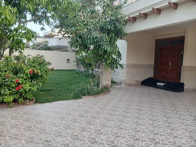 DEFENCE 1000 YARDS BUNGALOW FOR RENT