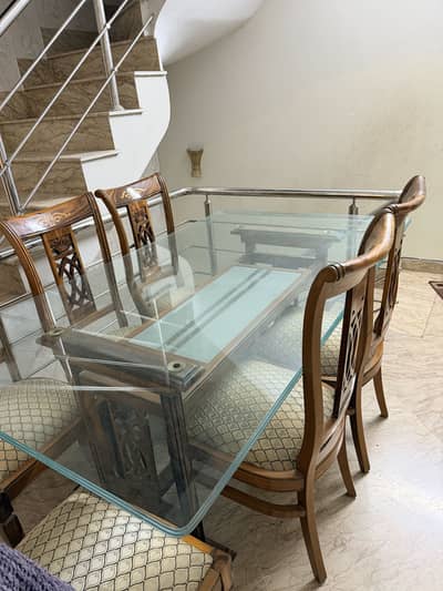 6 seater solid wooden dinning table with glass top Chinioti Design