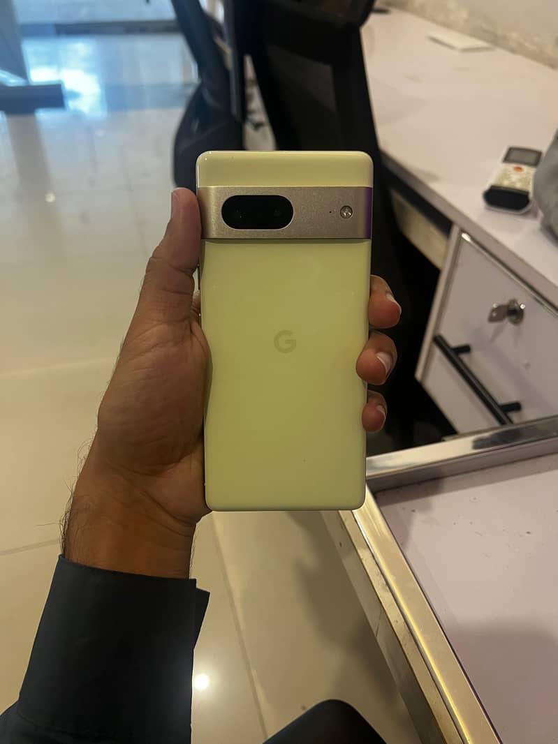 Google pixel 7 6