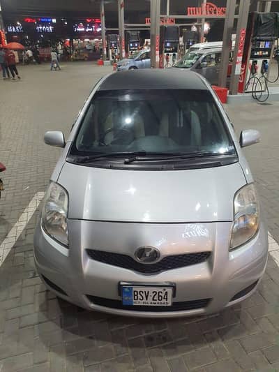 toyota vitz 2011 model Islamabad registered