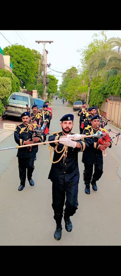 Band Baja / Fauji Band / Mehndi Events Dhol Service / Fauji Pipe Band