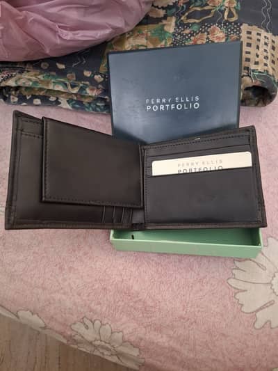 Perry Ellis wallet