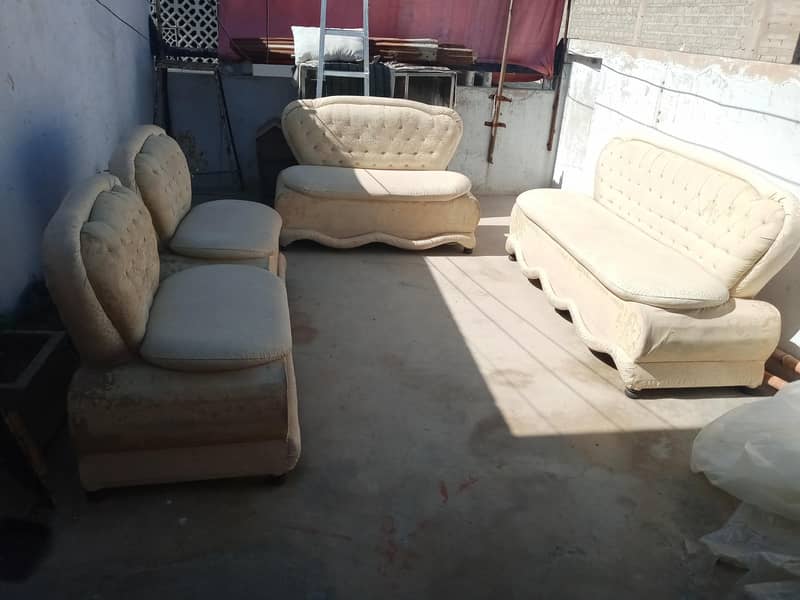 7. seater sofa set 0