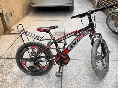 Cycle for sale slightly used full good condition just dirty