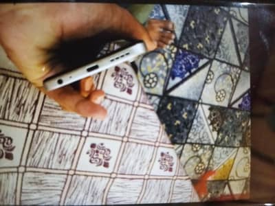 fresh new 10 months company warranty box charger available