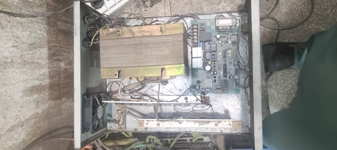 UPS 2000 WAIT  % COPPER 6