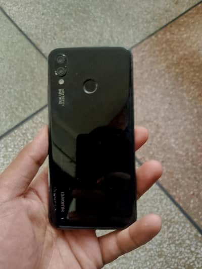 Huawei p20 lite 4/ 128