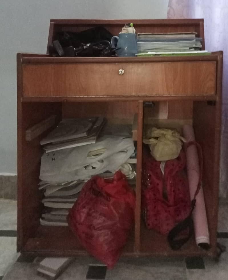 Computer Desk/Study Table 0