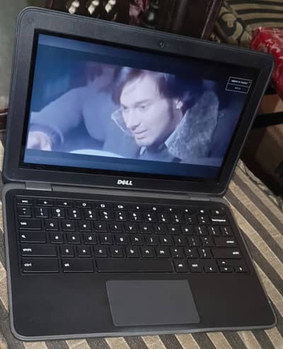 Touch Chromebook Dell  4/32 9 hours 10 hours battery backup