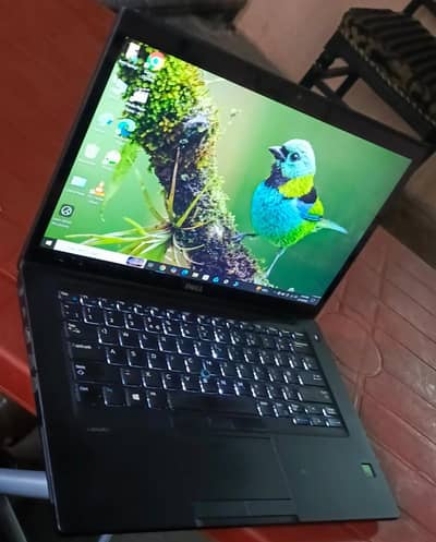 8/256 Dell latitude best laptop 4 hours battery backup