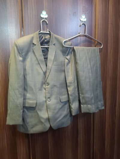 Classic Grey Formal 2 Piece Suit – Men Small Fit