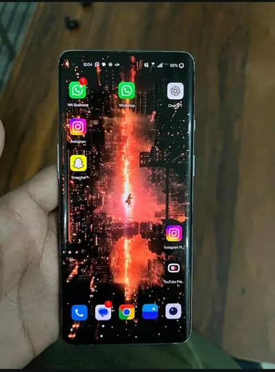 ONE PLUS 8 5G  8/128