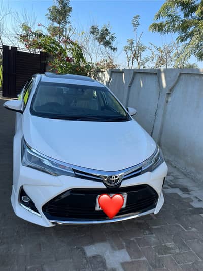 Toyota Corolla Altis 1.8 Bumper to bumper genuine 2023 model