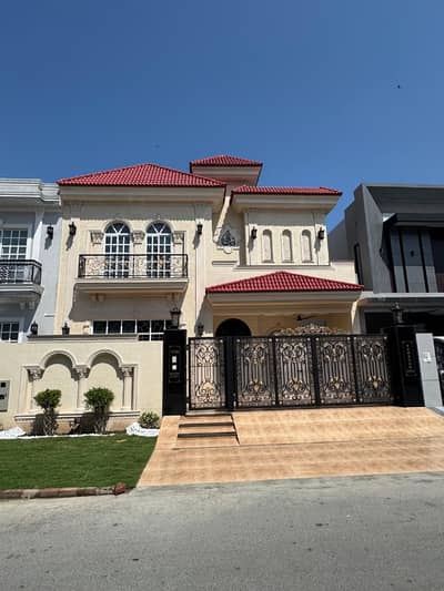 10 Marla House For Sale In Paragon City Lahore