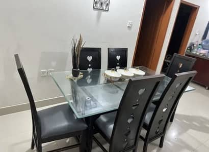 Dinning table with 6 chairs