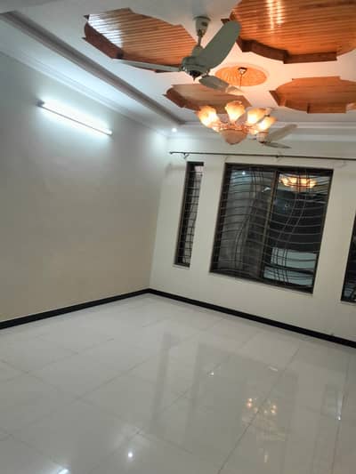 i-8 Upper Portion With Servant Is Available For Rent in Prime location of Islamabad