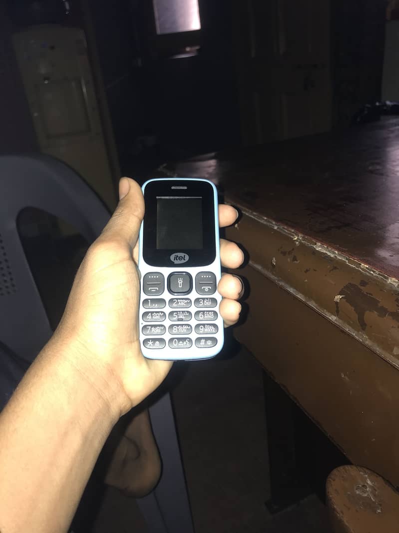 Itel mobile 1